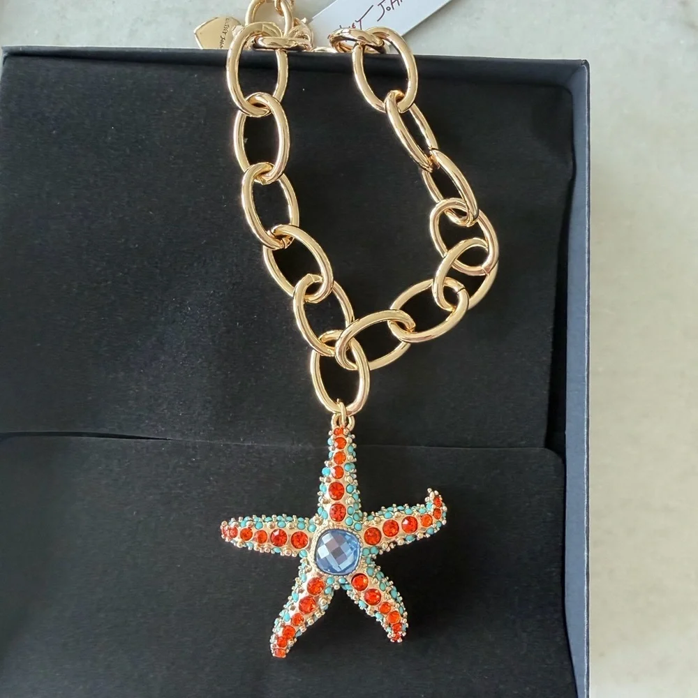 CRYSTAL  STARFISH necklace !!!! Betsy Johnson!!! Gorgeous!!!
